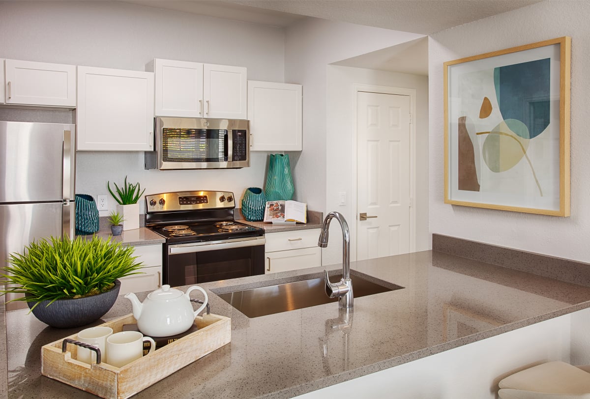 Stone Cliff Aurora Apartments for Rent in Aurora Stonecliff